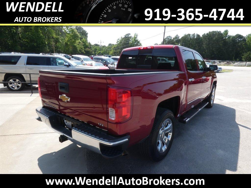 2018 Chevrolet Silverado 1500 LTZ - Photo 10