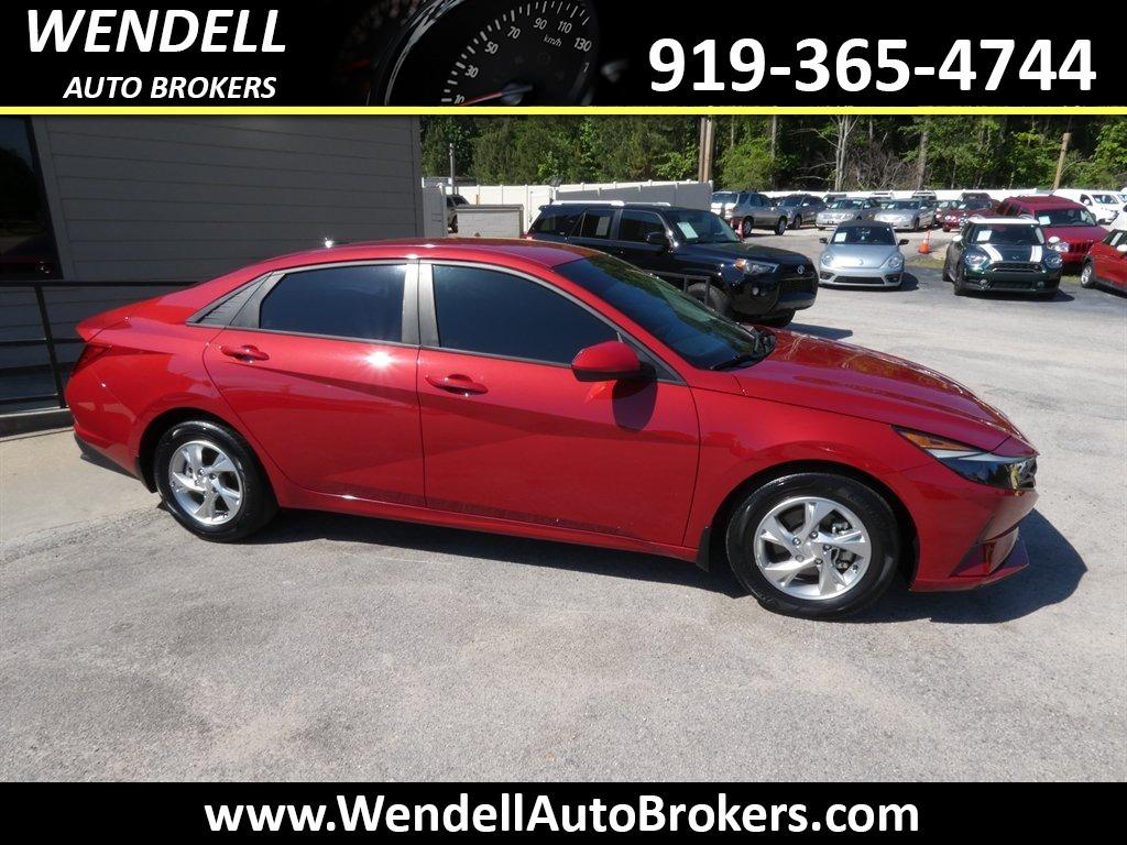 2023 Hyundai Elantra SE