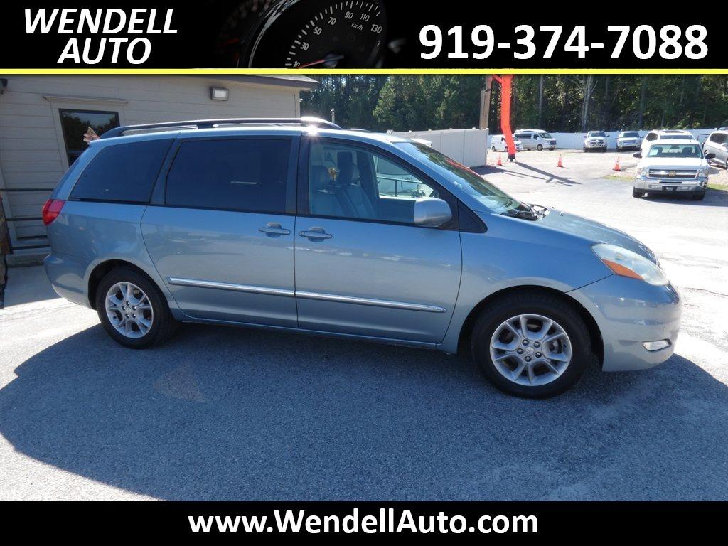 2006 Toyota Sienna XLE
